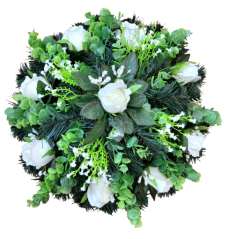 Künstliche Kranz die Ring-förmig mit Rosen, Eukalyptus und Zubehör Ø 40cm