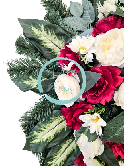 Coroana "frunze" de trandafiri artificiali, bujori, margarete, gladiole si accesorii 100cm x 60cm