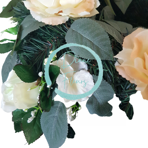 Künstliche Kranz mit Rosen, Hortensien und Zubehör Ø 50cm Creme, Rosa, Grün