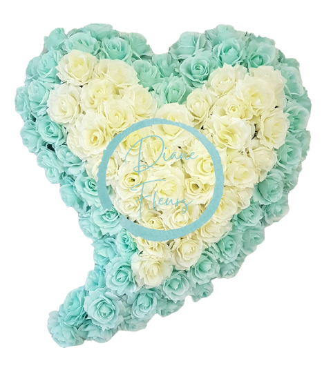 Pogrebni vijenac "Srce" od umjetnih ruža 65cm x 70cm tirkiz i krem