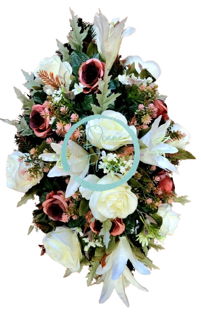 Krásný smútočný umelý veniec ruže, ľalie a doplnky 70cm x 40cm x 25cm