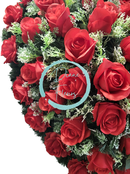 Smútočný veniec "Srdce" z umelých ruží a gladiol 80cm x 80cm