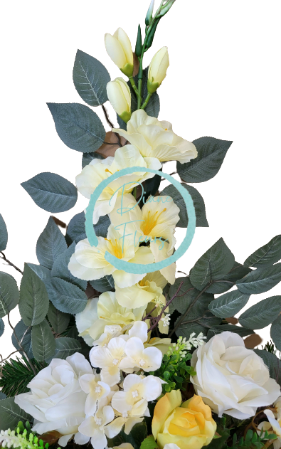 Krásný smútočný aranžmán exclusive betonka umelé ruže, hortenzie, gladioly a doplnky 100cm x 65cm