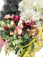Smútočný veniec "Slza" umelé hortenzie, pivonky, chryzantémy, orchidey a doplnky 100cm x 55cm