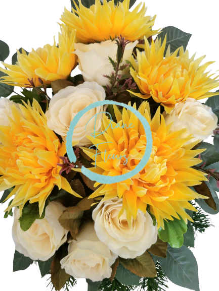 Aranjament pentru cimitir de crizanteme artificiale, trandafiri 45cm x 40cm