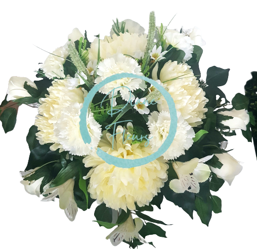 Smútočný aranžmán betonka exclusive umelá chryzantéma, ruža, karafiát, alstroméria a doplnky Ø 45cm x 35cm