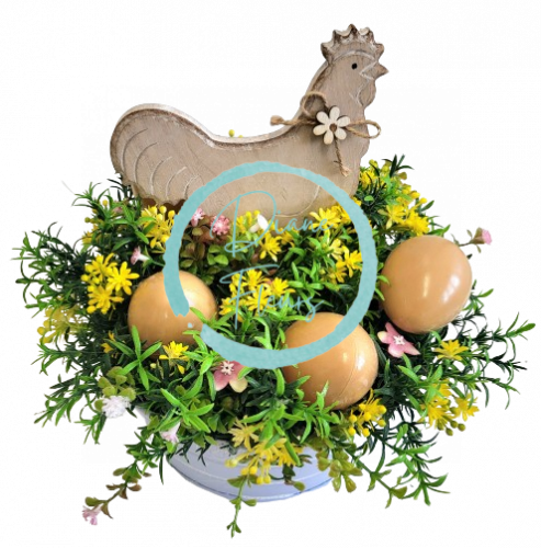 Dekoracja stołu wielkanocnego Kura z jajkami i dodatkami 24cm x 24cm