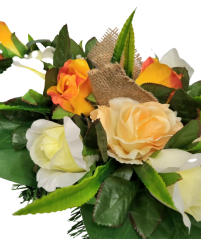 Kompozycja pogrzebowa ekskluzywne sztuczne róże i dodatki 55cm x 28cm x 16cm