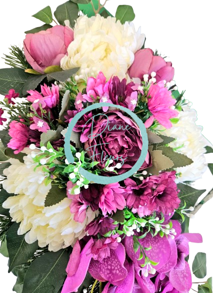 Luxusný aranžmán betonka umelé chryzantémy, pivonky, margaréty, orchidey a doplnky 78cm x 30cm x 24cm
