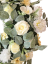 Temetési fenyőkoszorú Exkluzív rózsák, krizantém, dáliák, clematis és kiegészítők 80cm