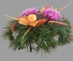 Kompozycja pogrzebowa sztuczne chryzantemy i dodatki 28cm x 16cm