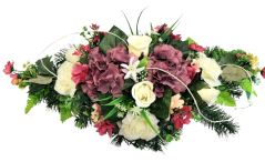 Kompozycja żałobna sztuczne róże, hortensje i akcesoria 62cm x 30cm x 20cm