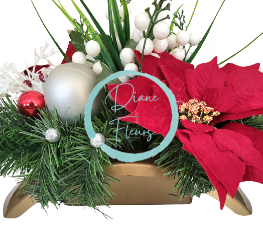 Smuteční aranžmán betonka umělé poinsettie vánoční hvězdy, bobule, vánoční koule a doplňky 50cm x 28cm x 28cm
