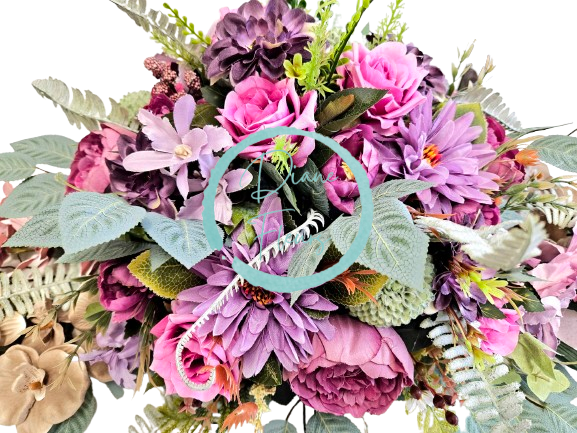 Veľký aranžmán umelé orchidey, ruže, gerbery, pivonky a doplnky 95cm x 45cm x 30cm