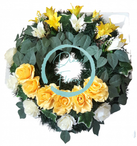 Pogrebni venec z umetnimi vrtnicami, lilijami in dodatki O 60cm krem, rumen