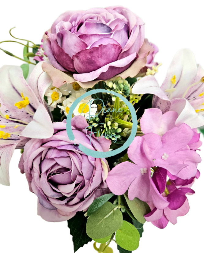Mazzo artificiale di peonie, gigli, ortensie e accessori 46 cm viola