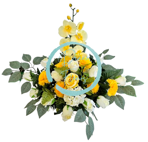 Smútočný aranžmán betonka umelé karafiáty, ruže, hortenzie, orchidea a doplnky 70cm x 50cm x 45cm