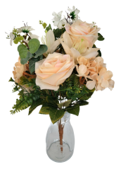 Rózsa és hortenzia és liliom csokor világos rózsaszín 47cm művirág