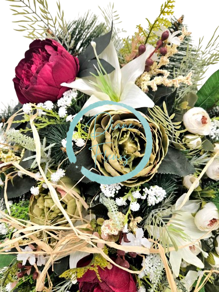 Luxusní věnec borovicový exclusive pivoňky, lilie, kamélie a doplňky 75cm x 45cm AS911