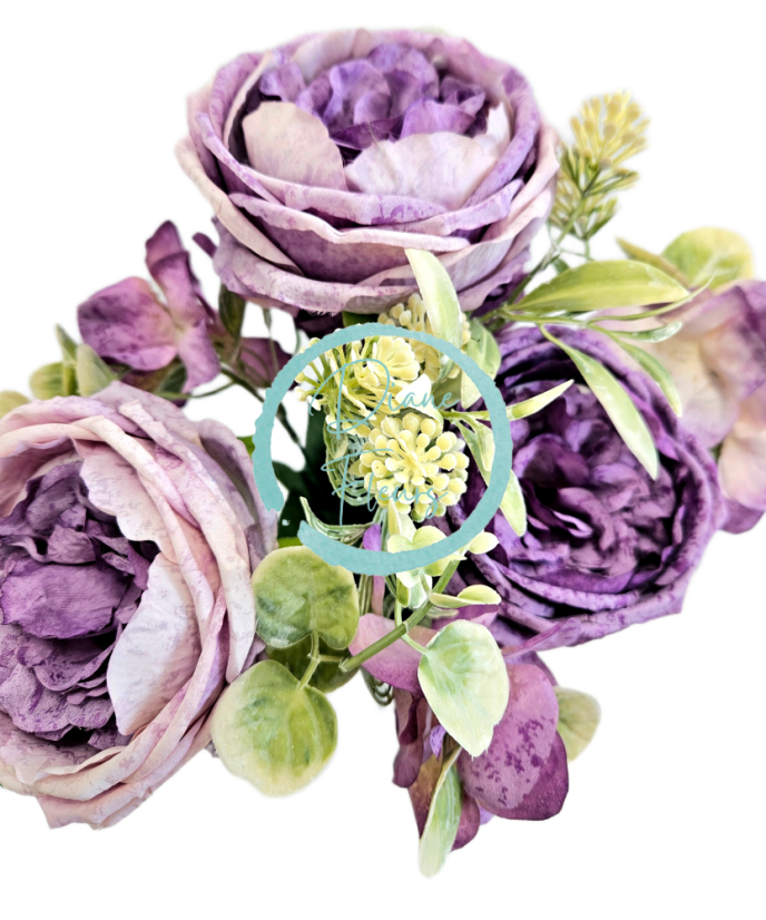 Изкуствен букет от божури, хортензии и аксесоари 42 см лилаво