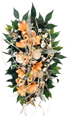 Exkluzív luxus fenyő koszorú baszarózsa, liliomok, kaméliák és kiegészítők 75cm x 45cm