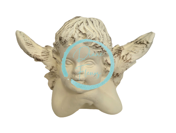 Soška anjel ležiaci - Rozmery: 8cm šírka x 6cm výška