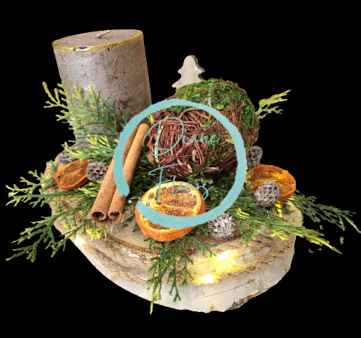 Vianočná adventná kompozícia so sviečkou, vianočnými svetielkami, sušenými plodmi a doplnkami 24cm x 16cm x 11cm