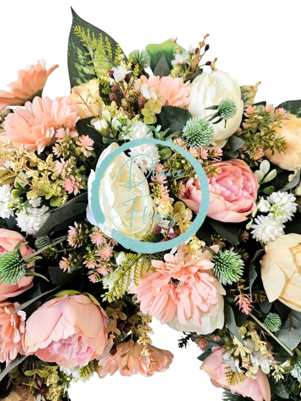 Coroană funerara de pin Exclusiv Bujori artificiali, Gerbere si Accesorii Ø 100cm