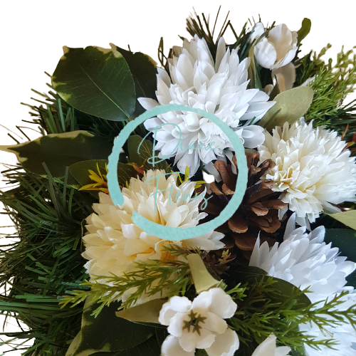 Aranžmán betonka umelé chryzantémy & doplnky Ø 28m x 16cm