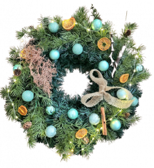 Luksuzen umetni venec Exclusive okrašen z božičnimi kroglami, lučkami, suhim sadjem in dodatki 65cm
