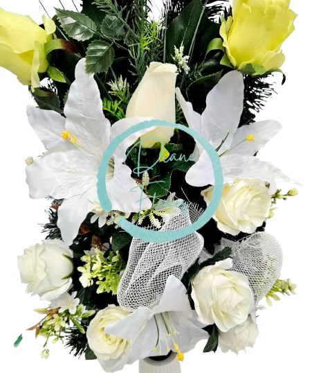 Umelá kytica pohrebná ruže, ľalie a doplnky 75cm x 35cm