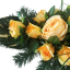 Krásný smútočný aranžmán betonka umelé ruže a doplnky 53cm x 27cm x 23cm žltá