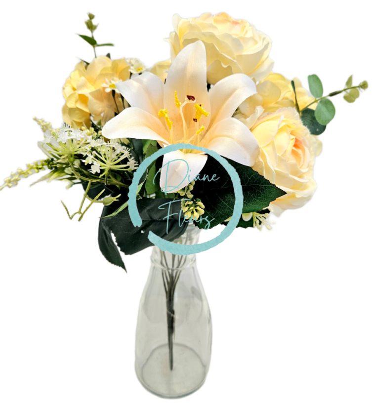 Umjetni buket božuri, ljiljani, hortenzije i dodaci 46cm žuta, kremasta