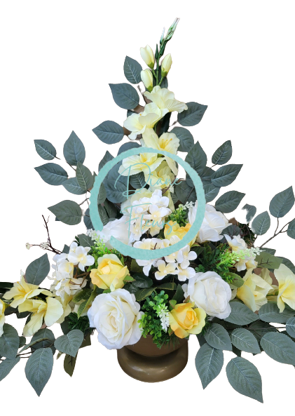 Krásný smútočný aranžmán exclusive betonka umelé ruže, hortenzie, gladioly a doplnky 100cm x 65cm